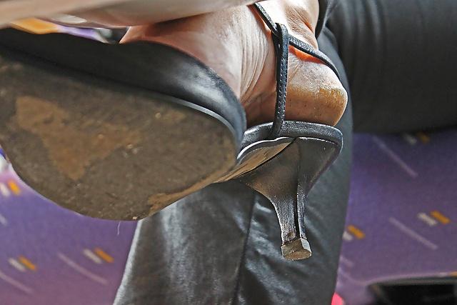 16P Rough feet 1
