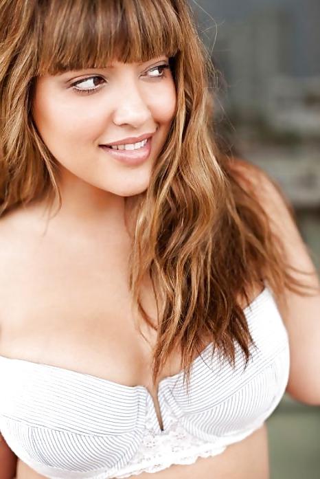 25P Plus Size Model Goddess: Denise Bidot