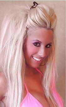 10P Sizzling Hot Goddess