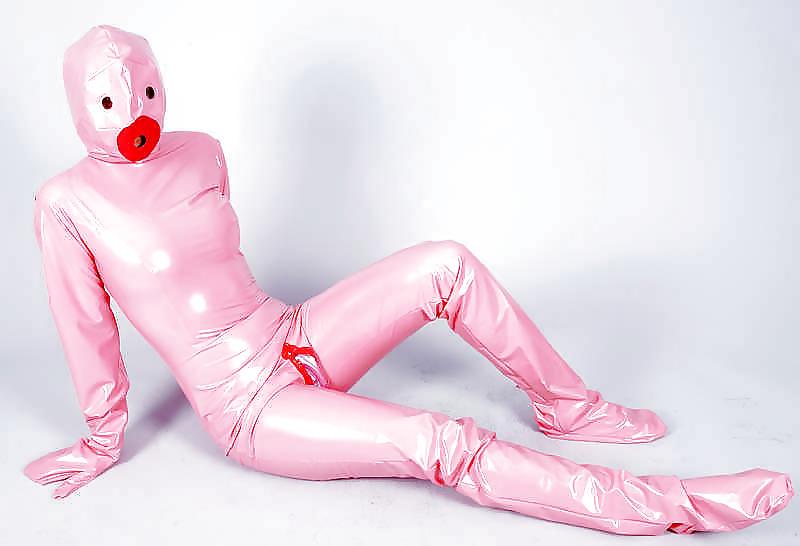 19P Male & Female PVC-U-Like PVC Plastic Dolly Outfit.  