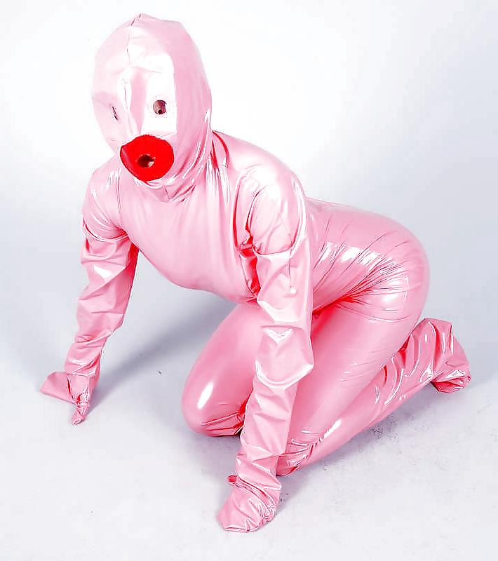 19P Male & Female PVC-U-Like PVC Plastic Dolly Outfit.  