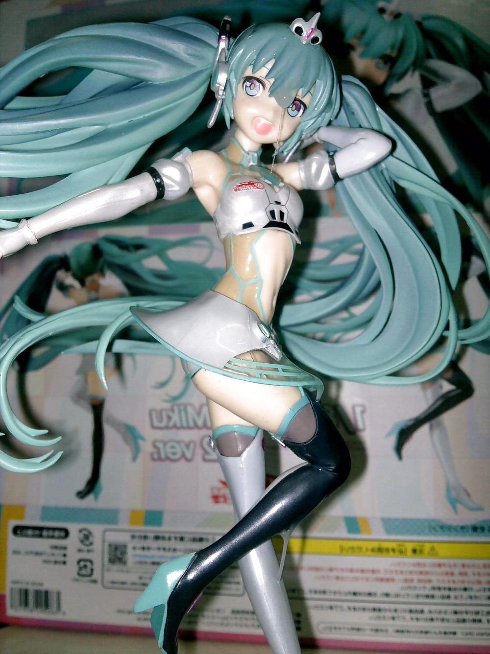 13P Hatsune Miku Racing Queen SOF