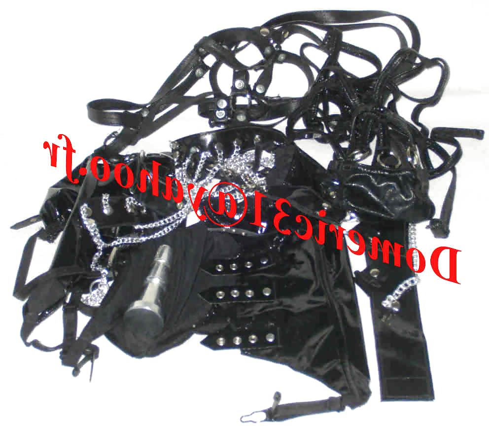 14P Jouets et tenues - Toys and clothes