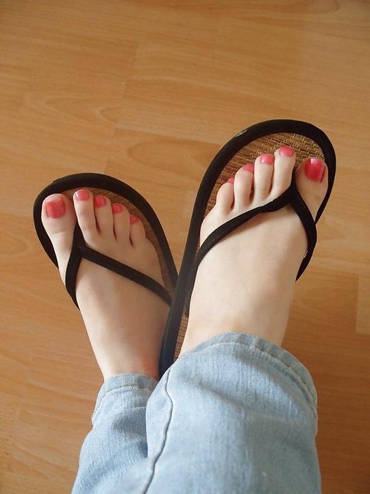 25P Sexy toes and feets part-II