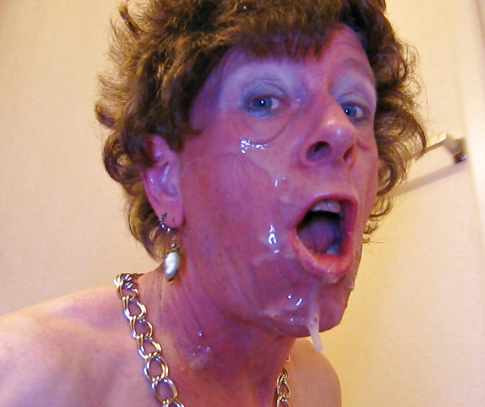 25P JOANNE SLAM - GRAMMA LOVES TO PLAY