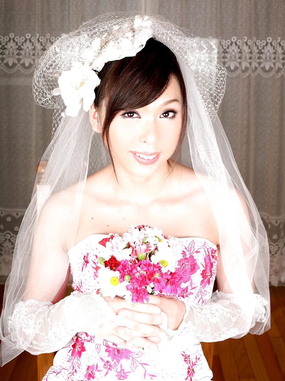 7P Japanese bride fucked by her guest