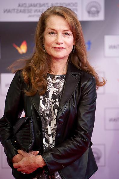 25P Isabelle Huppert-Redhead Goddess