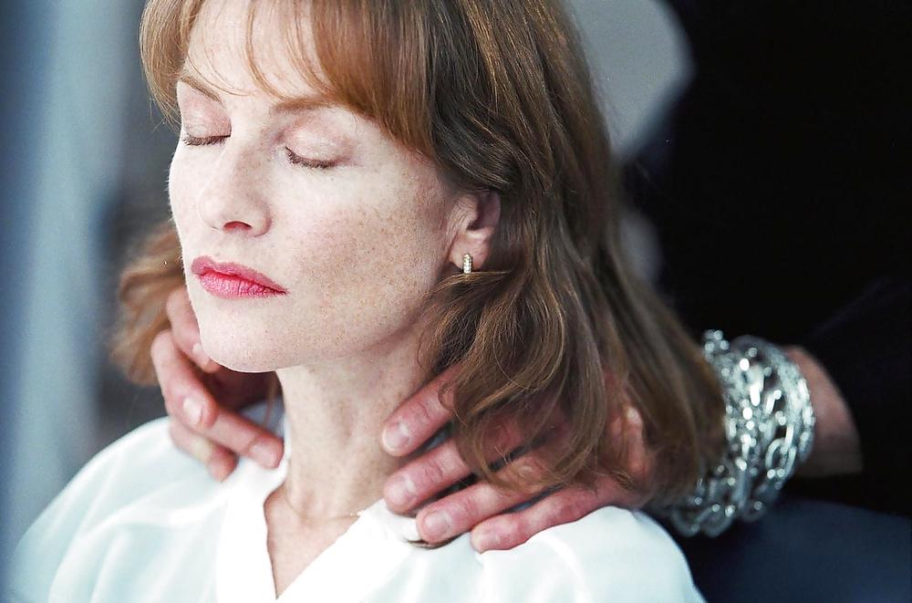 25P Isabelle Huppert-Redhead Goddess