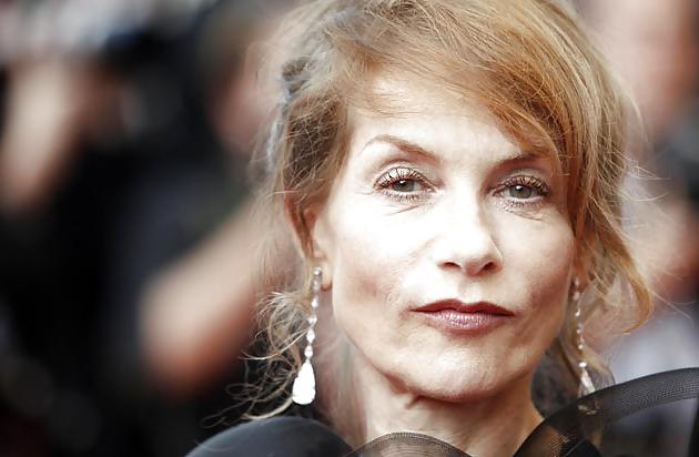 25P Isabelle Huppert-Redhead Goddess