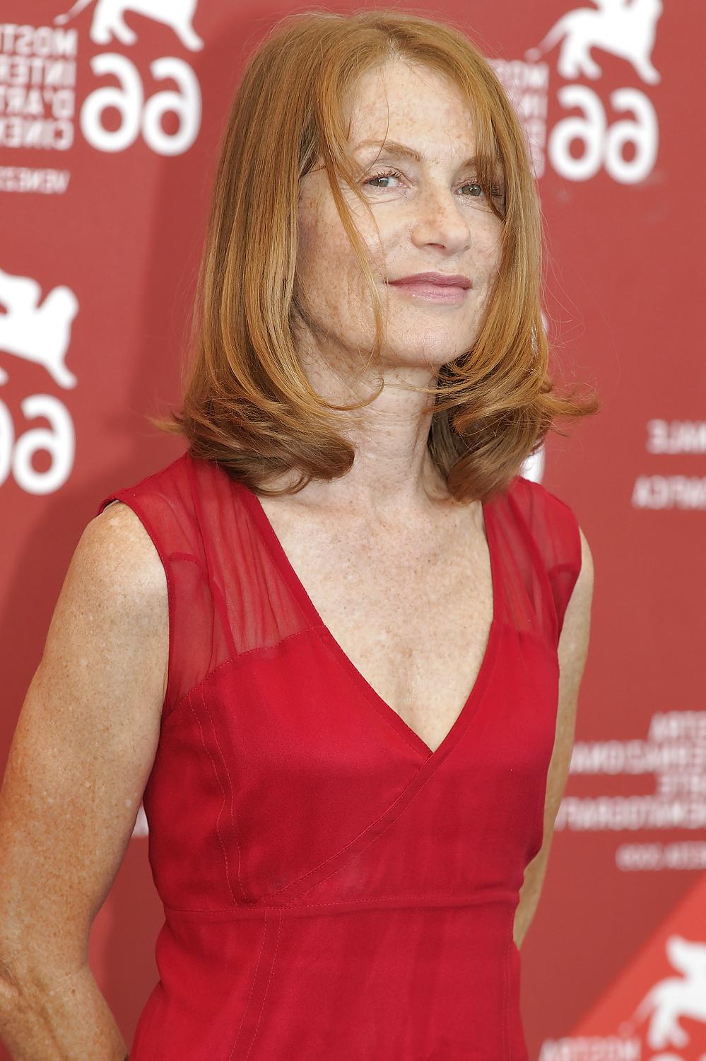 25P Isabelle Huppert-Redhead Goddess