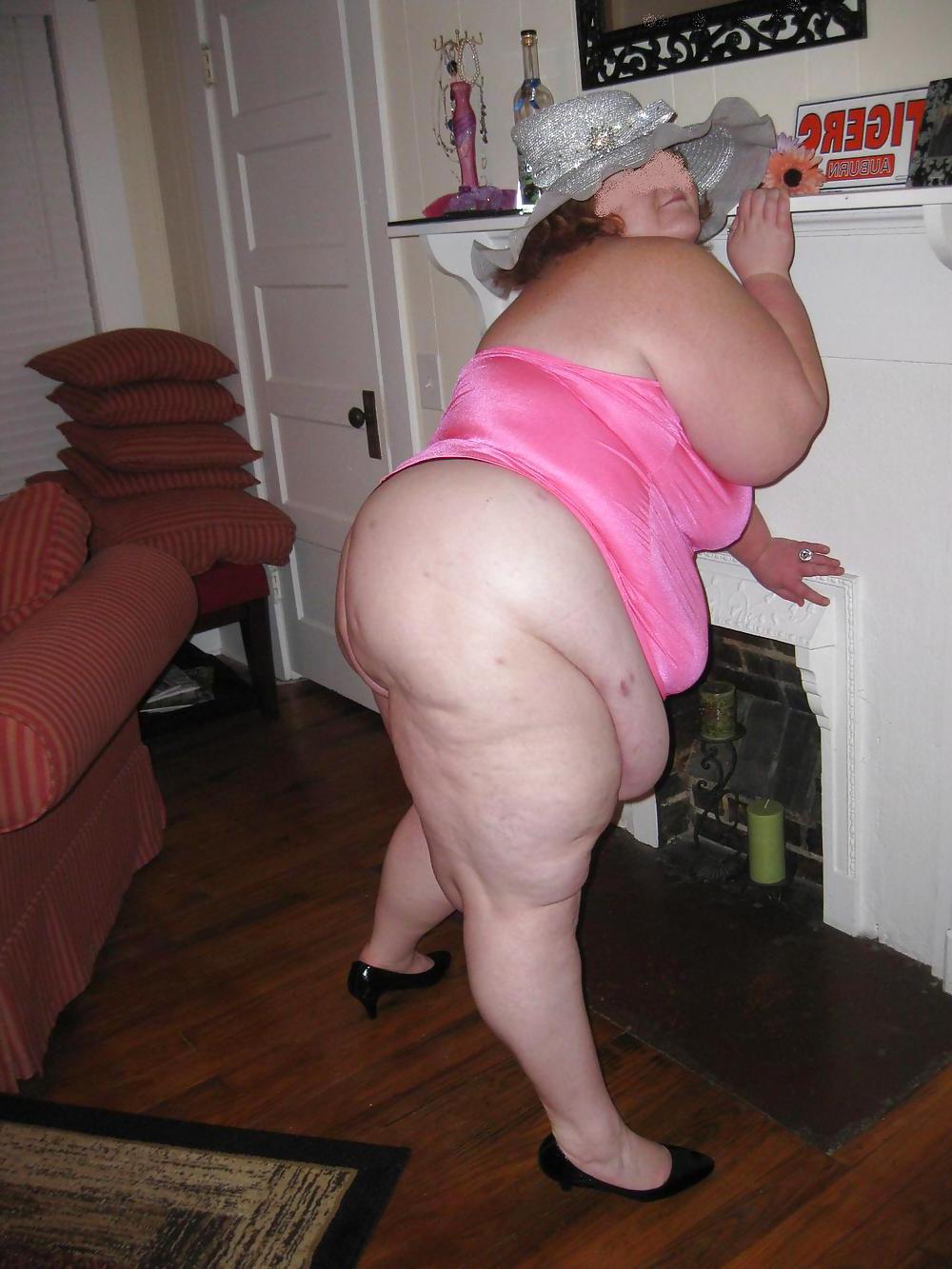 24P My WhoreNiece at play