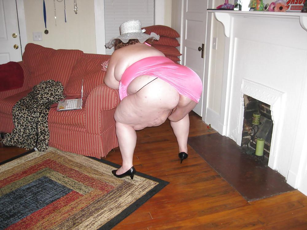 24P My WhoreNiece at play