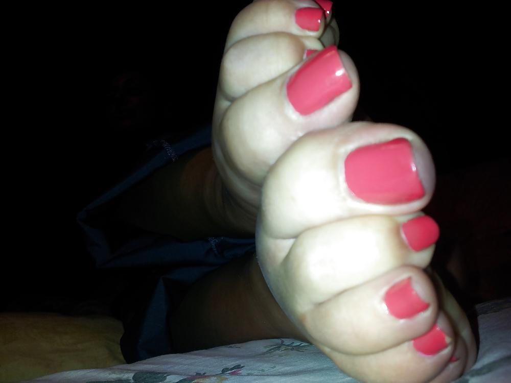 25P Feet soles