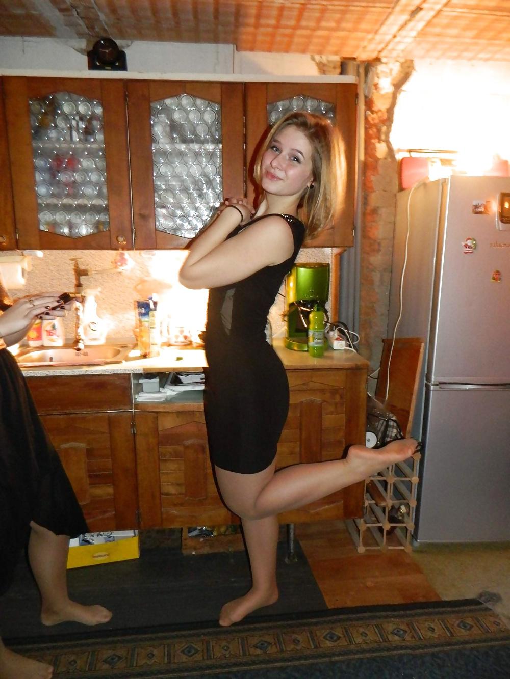 25P June 2014 Party Girls Feet and legs