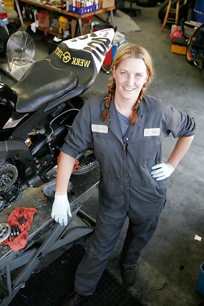 25P Makes me cum part 29: female mechanics
