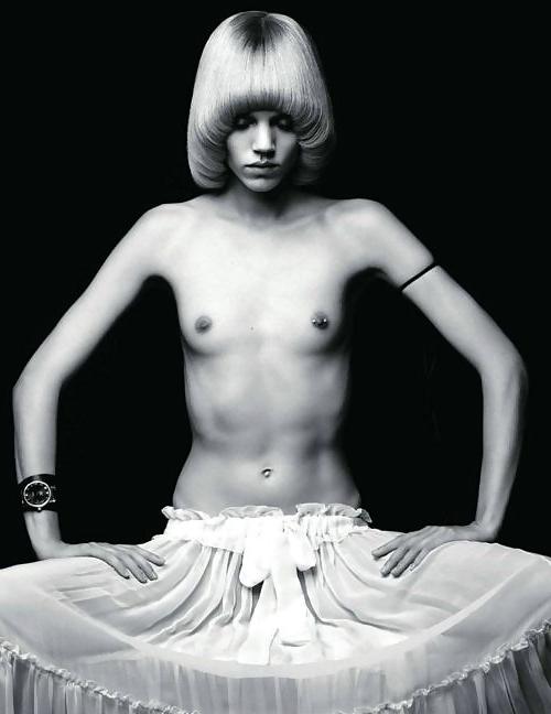25P Fetish Art