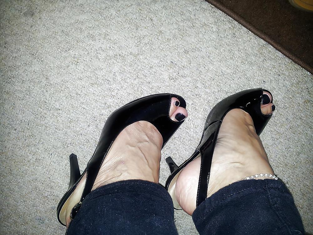 25P Feet, shoes, shoejob.. Pt 1