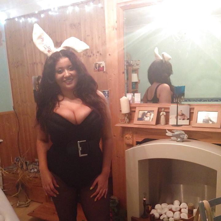 25P British Girl With Huge Tits