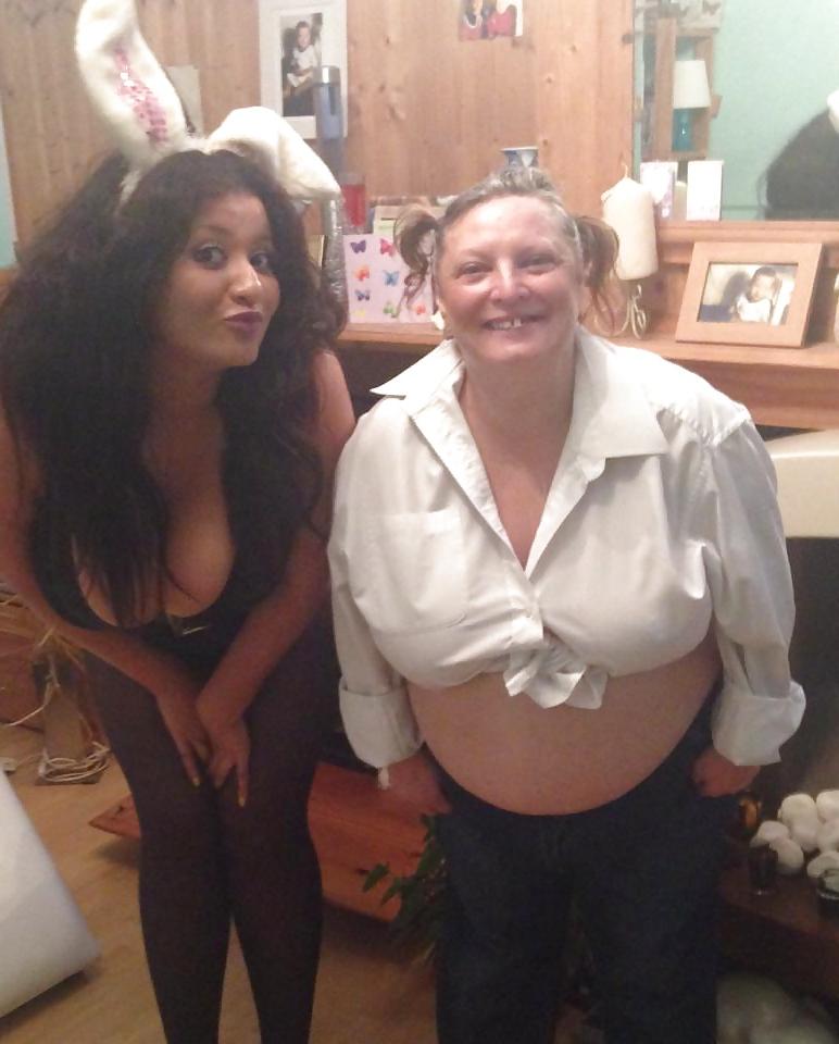 25P British Girl With Huge Tits