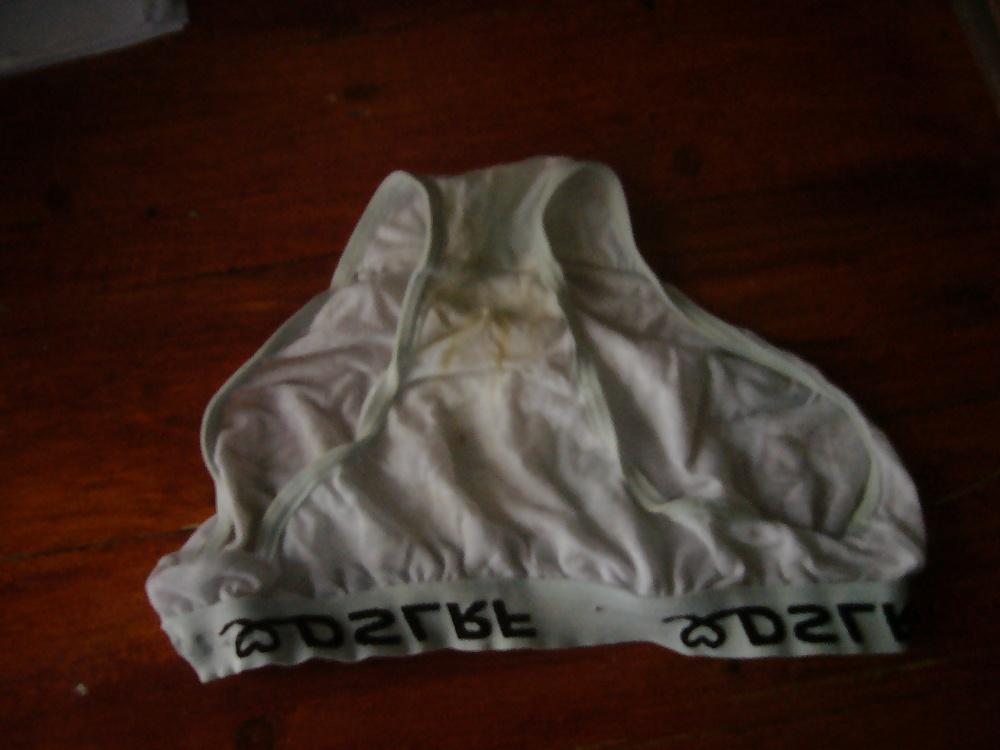 20P Sri lankan mom's underwears 2