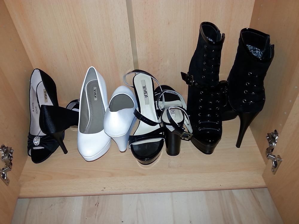 12P Unsere Toys