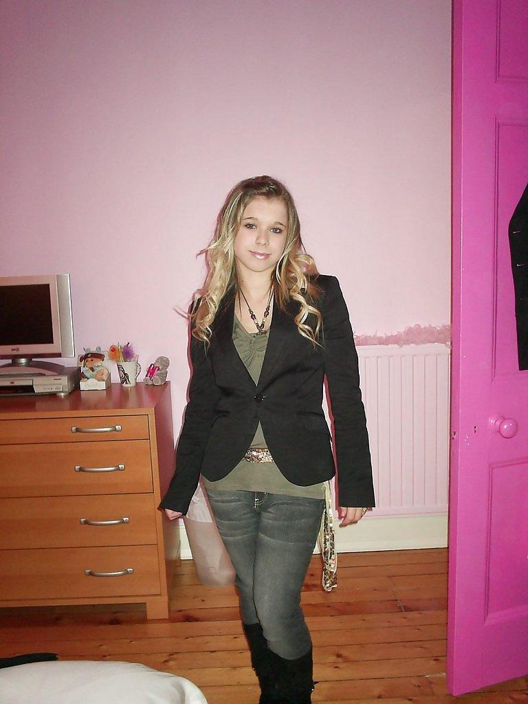 25P Real Amateur Girls
