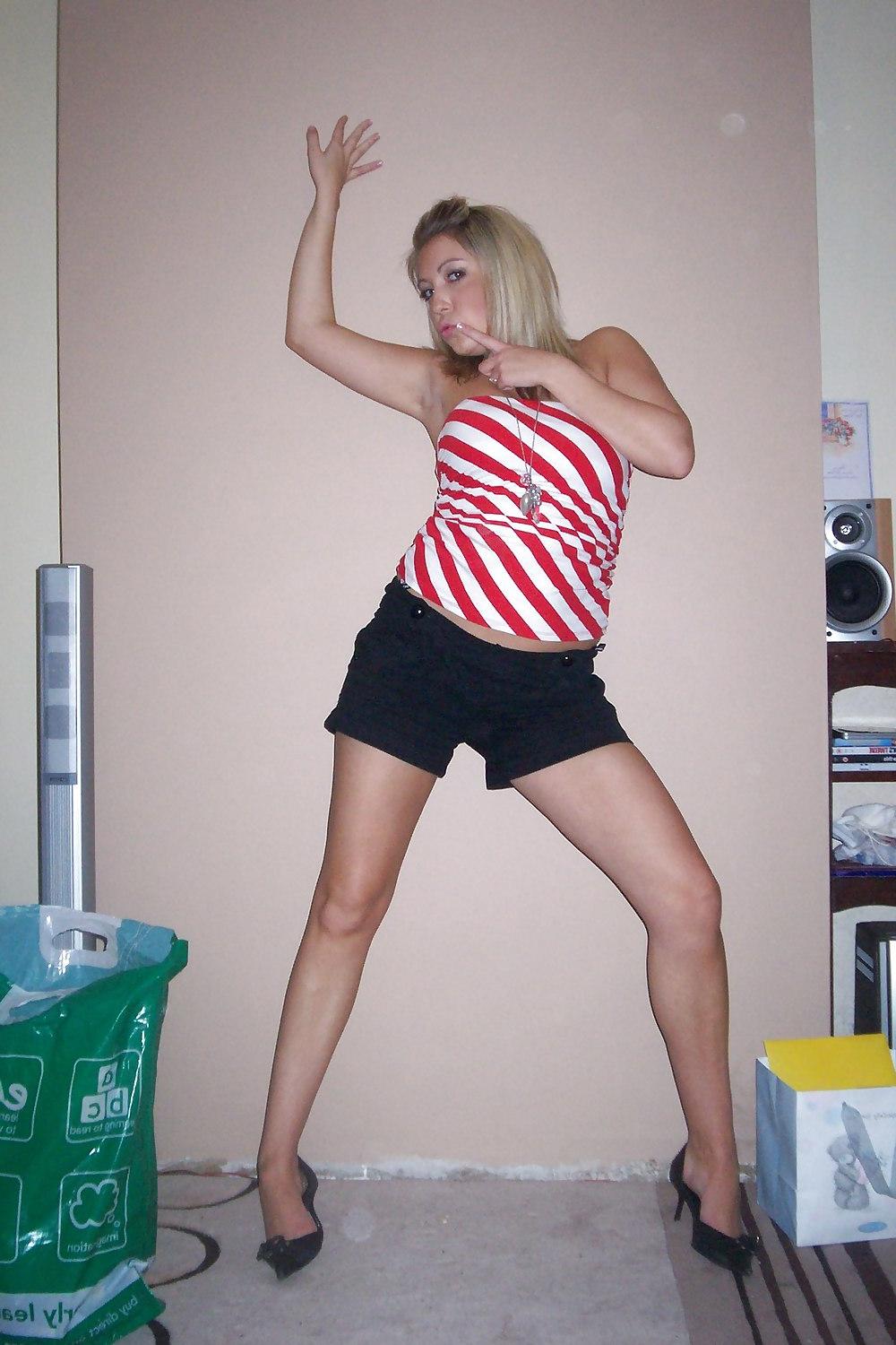 25P Real Amateur Girls