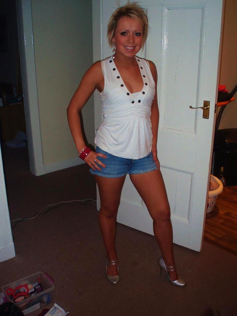 25P Real Amateur Girls