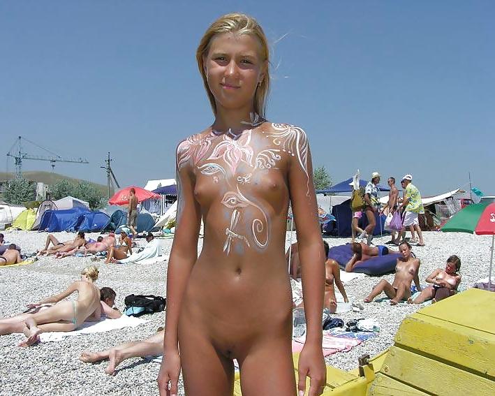 25P Topless & Nude Beaches - Voyeur 2
