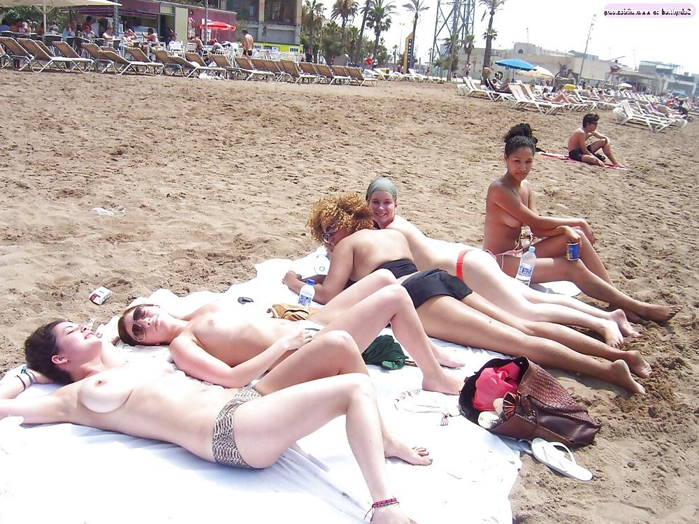 25P Topless & Nude Beaches - Voyeur 2