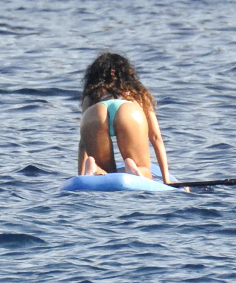25P Rihanna's sexy, pale soles and gorgeous caramel feet. 