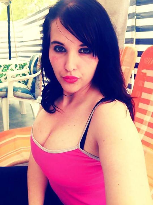 20P Busty Facebook Bitch