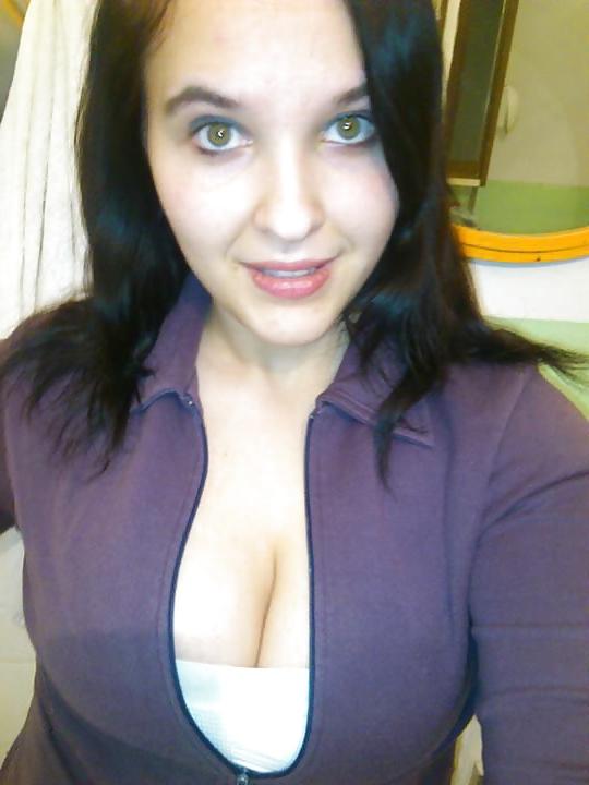 20P Busty Facebook Bitch