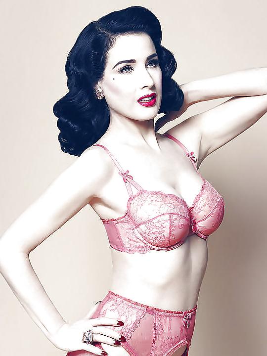 10P A real goddess