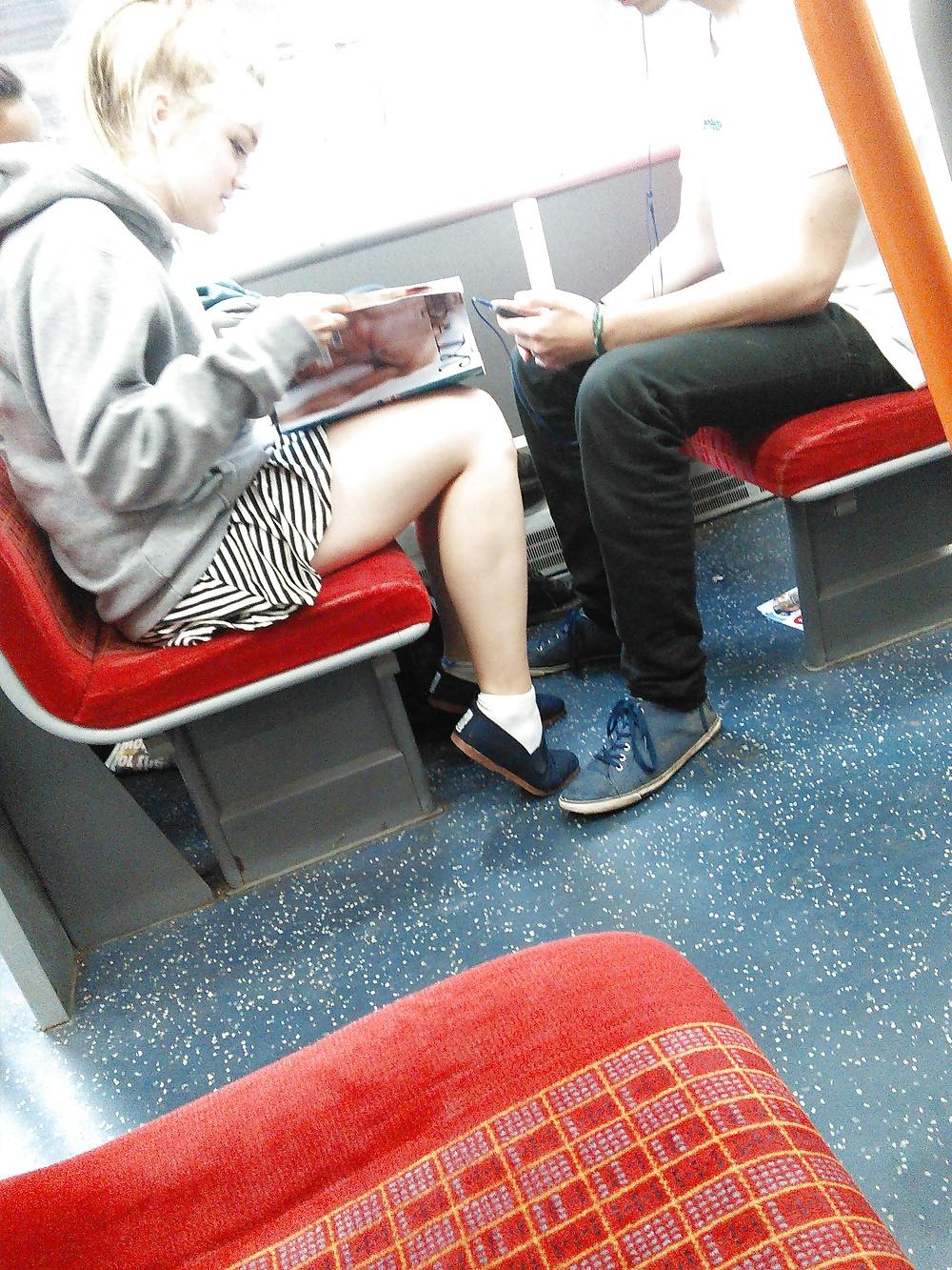 9P Londonperv's Candids 2014 - June vol 3 (Train Perving)