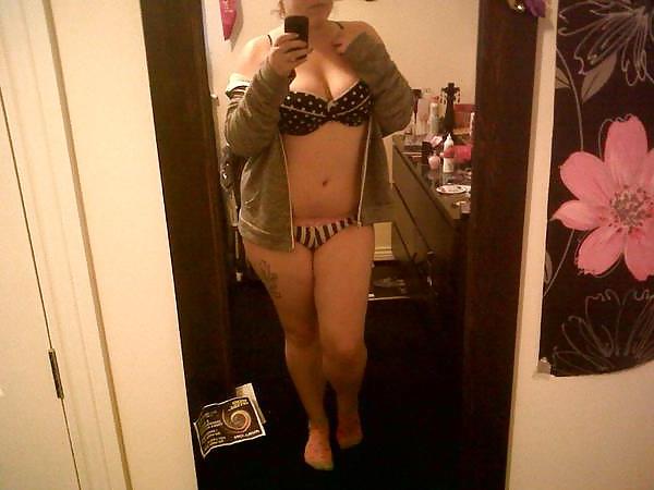 17P Mixed money to cum call girls