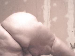 20P nasty whore from Nebraska that i wouldnt touch!