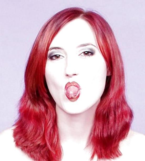12P Tongue lover pics.