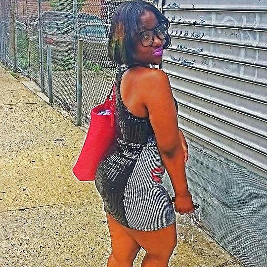 23P Sexy black bitch 