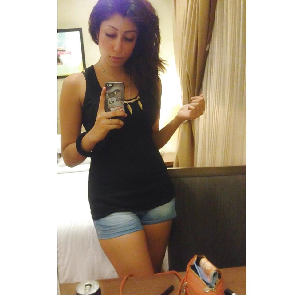 7P Malaysian Indian Girl Bitch Mas Airlines Pravinisha Nambiar