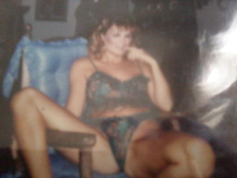 25P Motel wife
