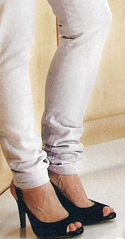 12P Scans of Female Feet III