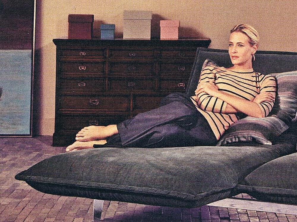 12P Scans of Female Feet III