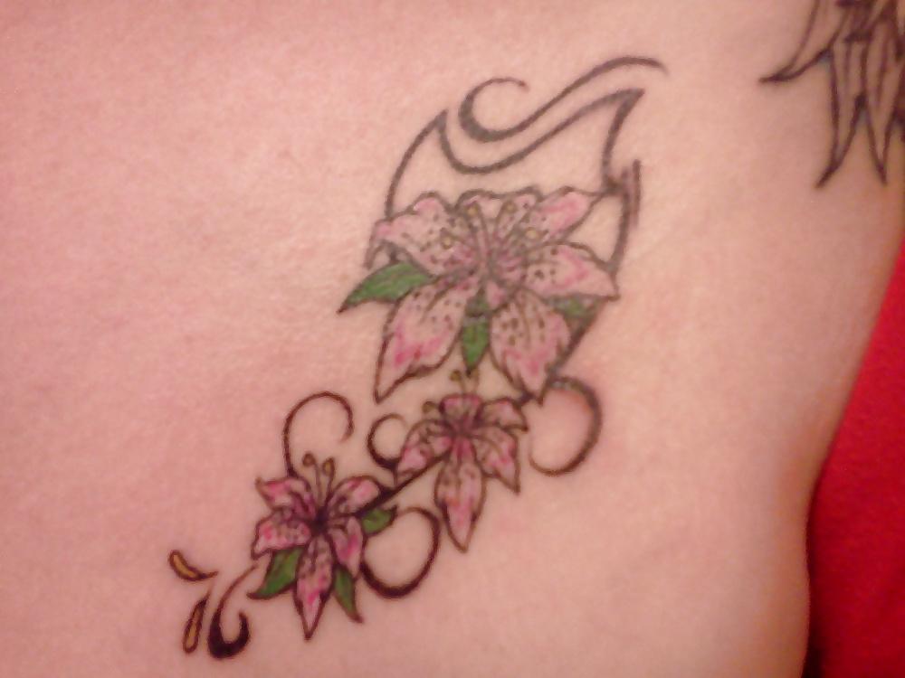 25P Artful Art Of Body Art: Ink #18