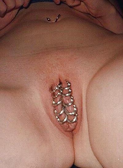 21P Artful Art Of Body Art-Piercings & Body Jewelry #2