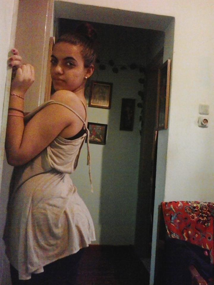 25P Turkish chubby teen! Is she sexy?