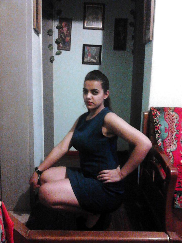 25P Turkish chubby teen! Is she sexy?