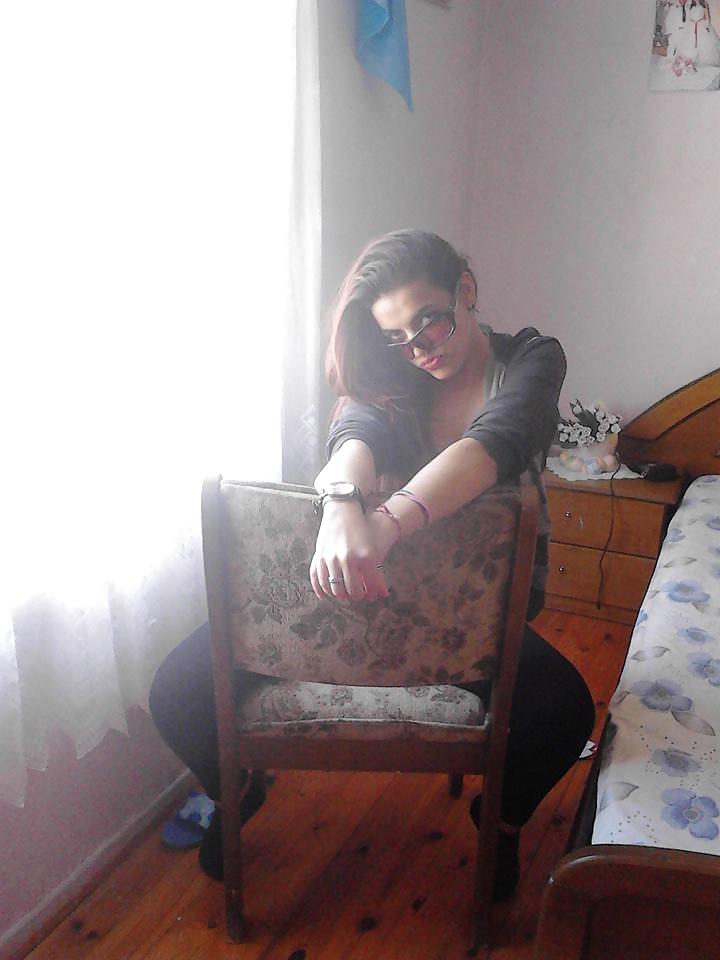 25P Turkish chubby teen! Is she sexy?