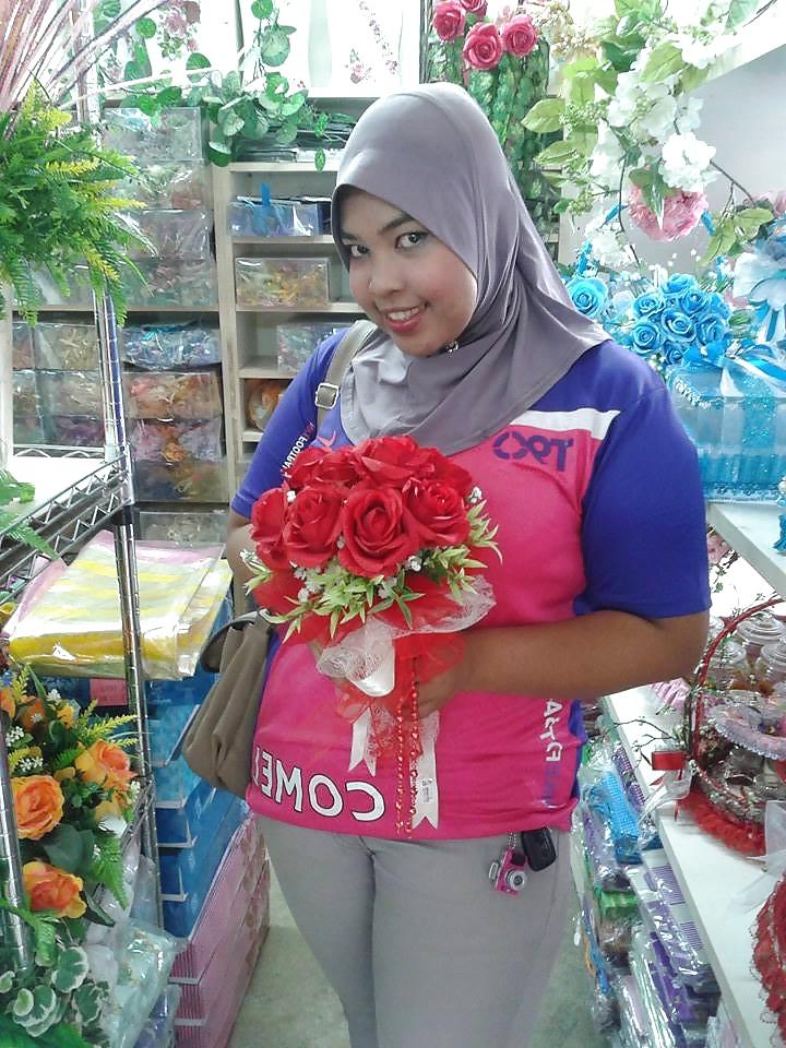 15P Awek chubby