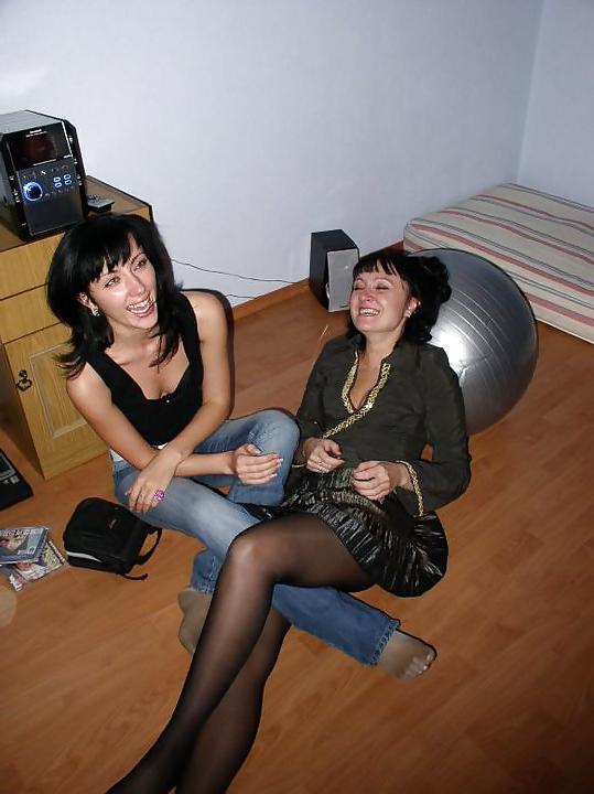24P HUT nylon feet